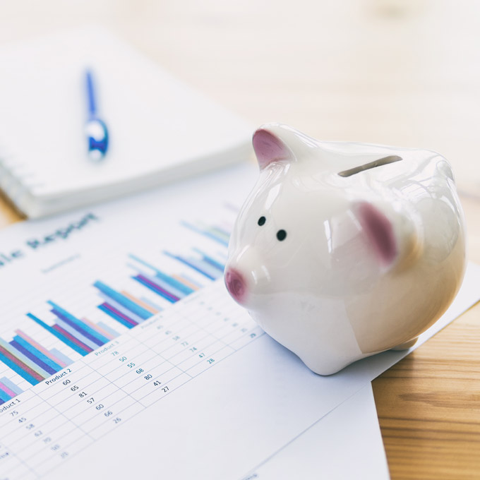 budgeting_forecasting_piggy_bank_blog.jpg